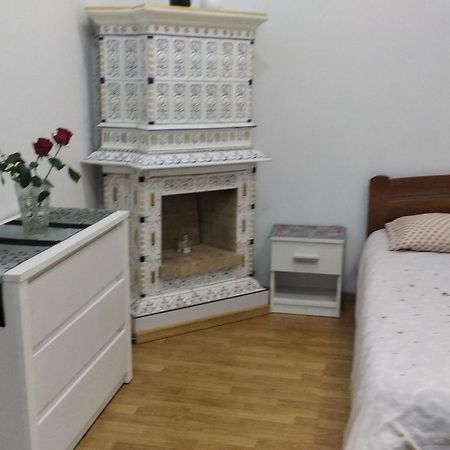 Apartments Anna Лвив Екстериор снимка
