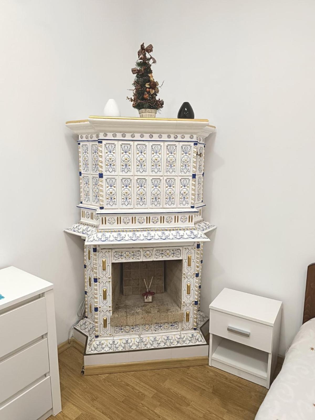 Apartments Anna Лвив Екстериор снимка