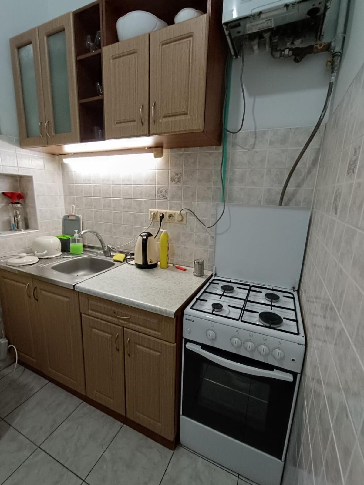 Apartments Anna Лвив Екстериор снимка